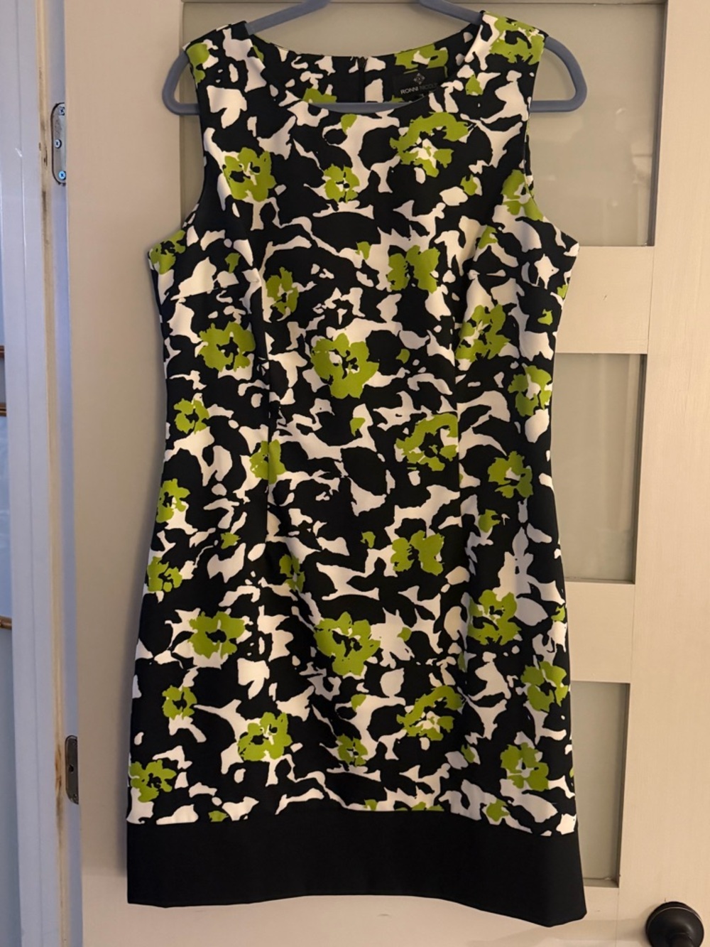 Sleeveless Floral Shift Dress in Lime & Black - Ronni Nicole